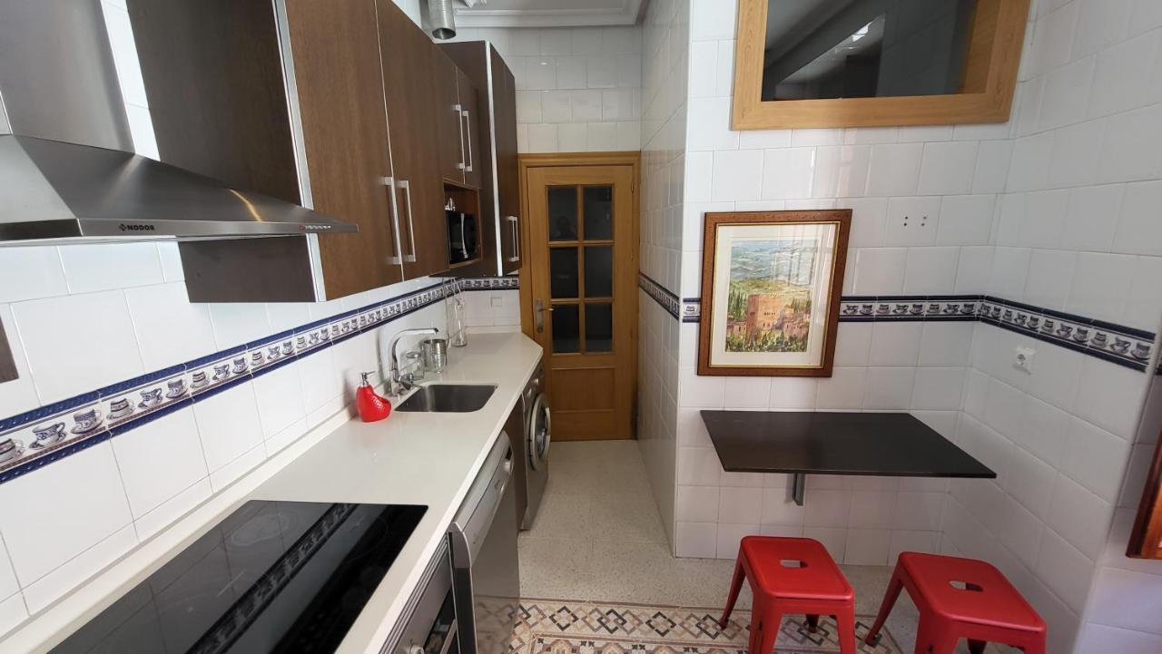 Exclusivo En Linares Apartment *