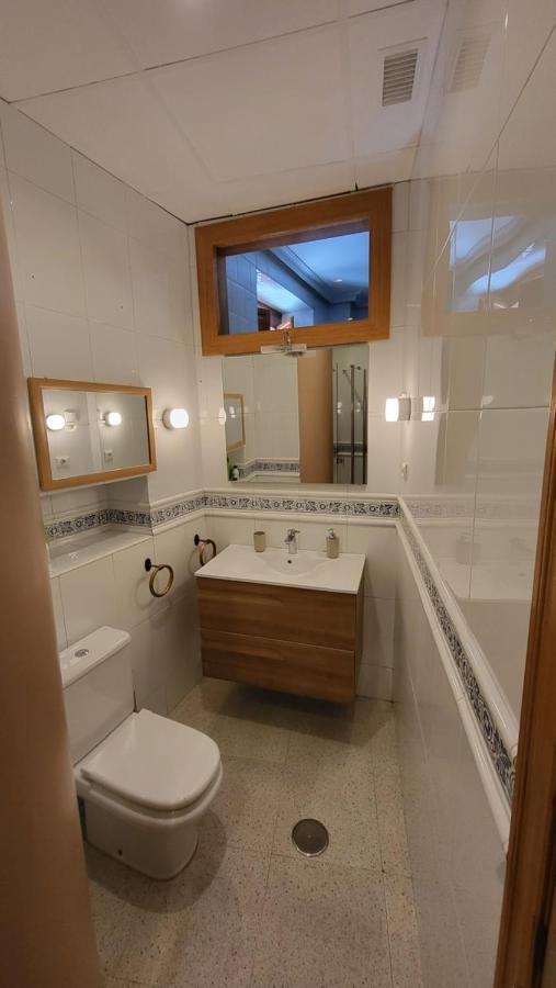Exclusivo En Linares Apartment *